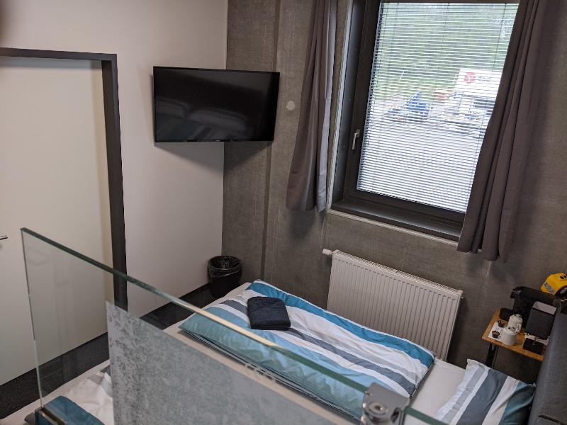 BUSINESS-MOTEL mit XL-PARKING image