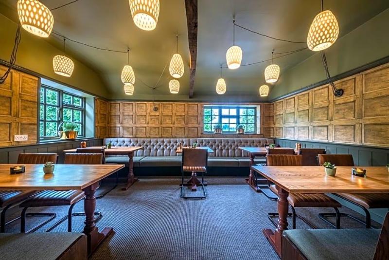 The Cricketers image
