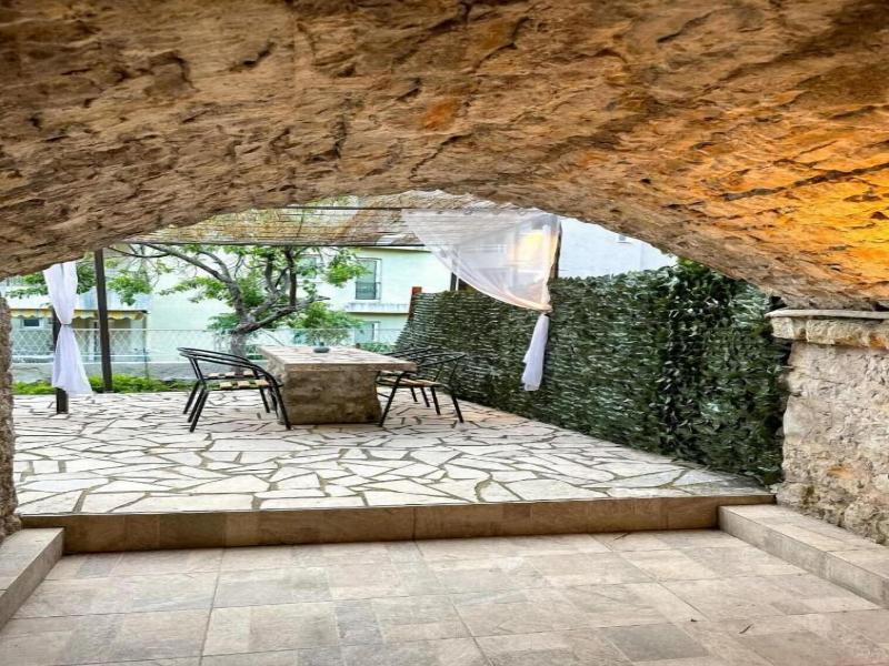 Serenita Stone House image