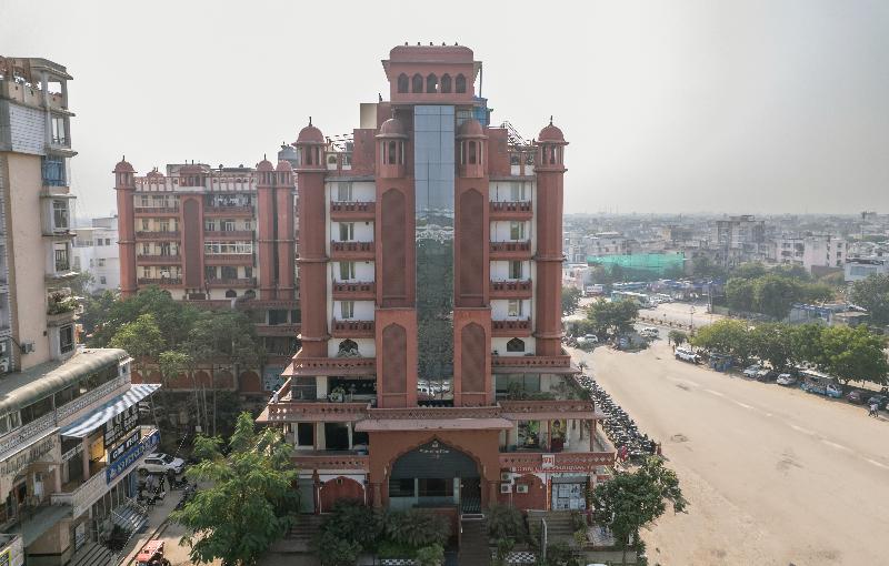 WHISPERING PALMS JAIPUR — general view