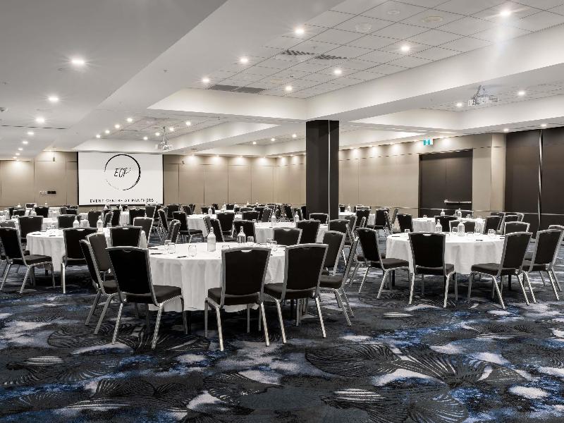 Pullman Sydney Penrith image