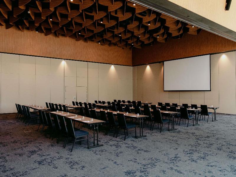 Pullman Sydney Penrith image