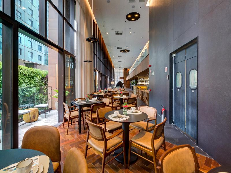 Qoya Hotel Sao Paulo Curio Collection By Hilton image