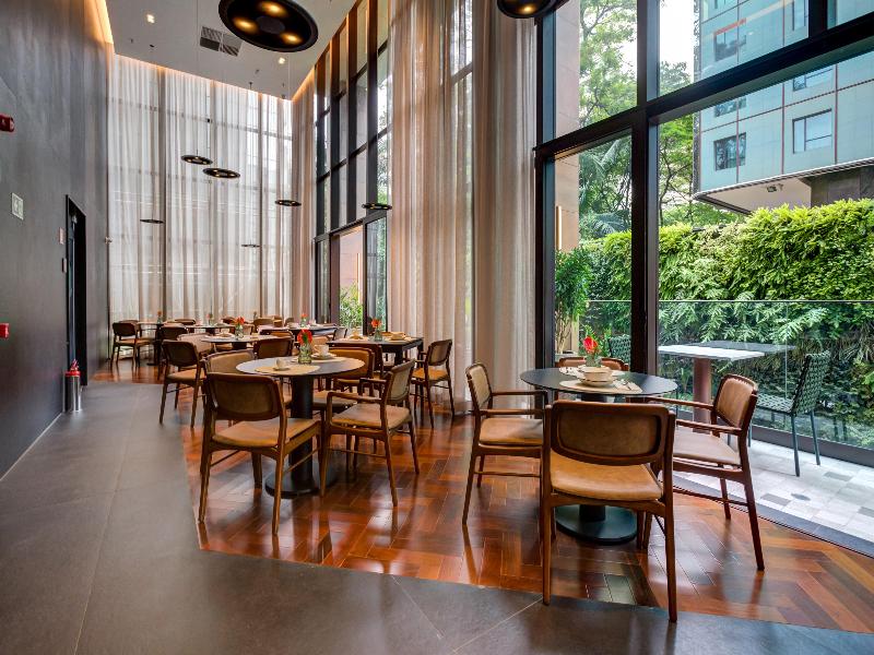Qoya Hotel Sao Paulo Curio Collection By Hilton image