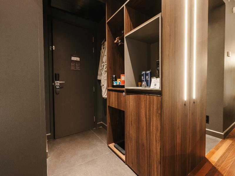 Qoya Hotel Sao Paulo Curio Collection By Hilton image