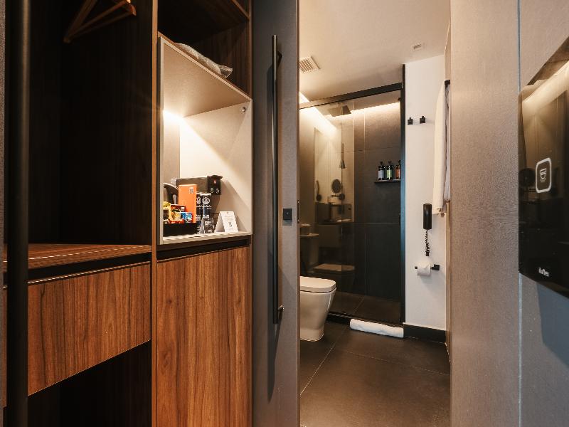 Qoya Hotel Sao Paulo Curio Collection By Hilton image