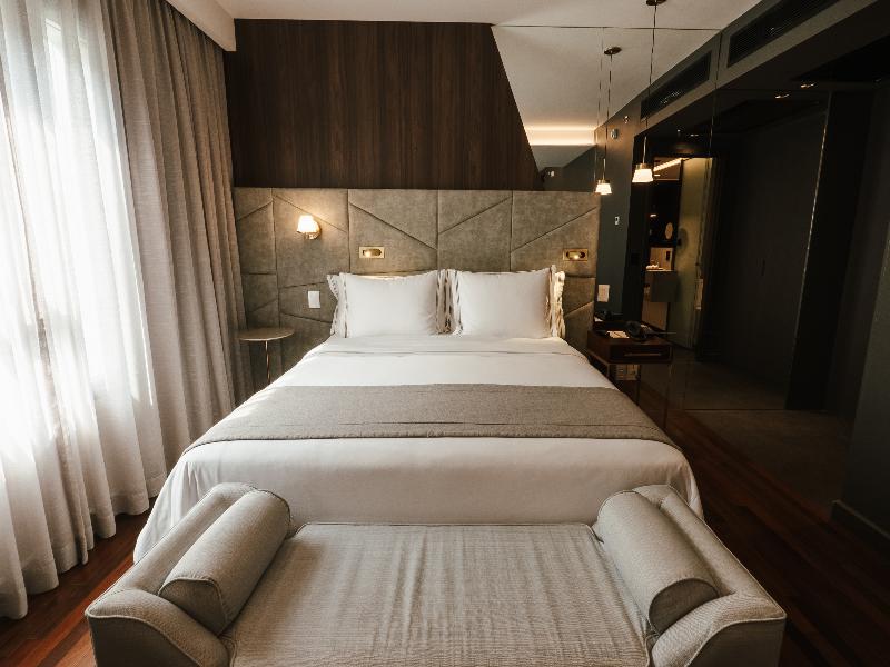 Qoya Hotel Sao Paulo Curio Collection By Hilton image