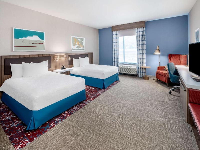 Hilton Garden Inn Trinidad Downtown image