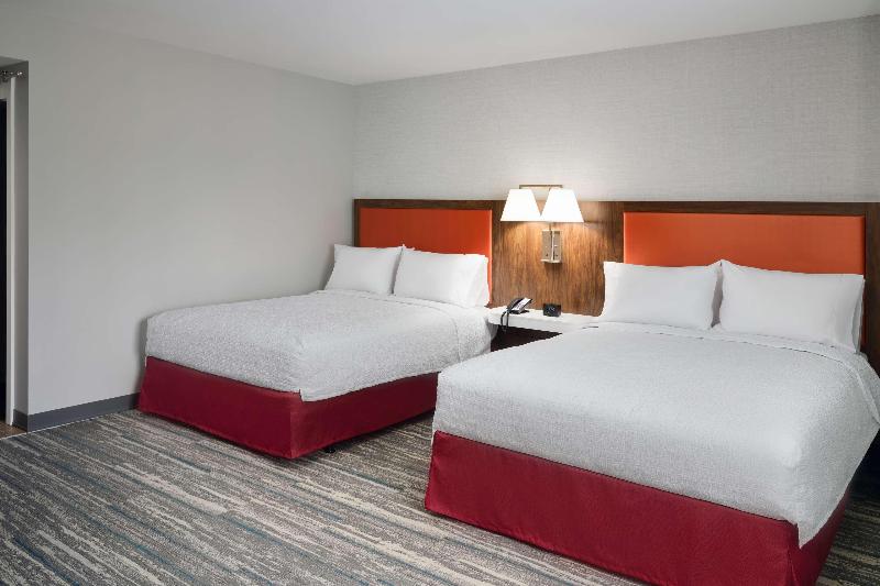 Hampton Inn Towson image