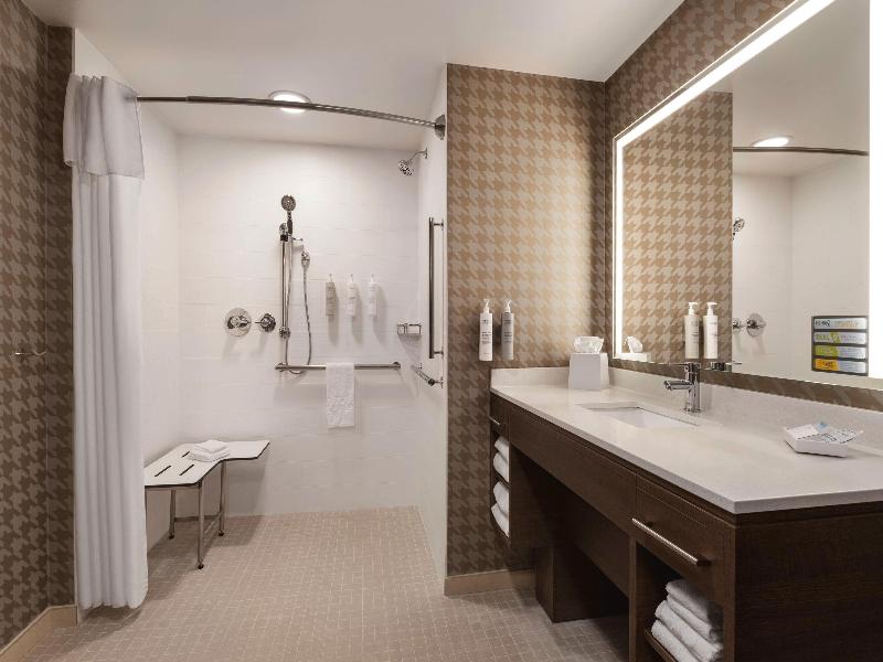 Home2 Suites By Hilton Cheyenne 4