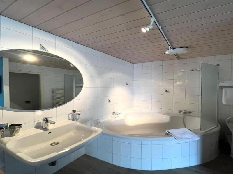 Waldhotel Fletschhorn image