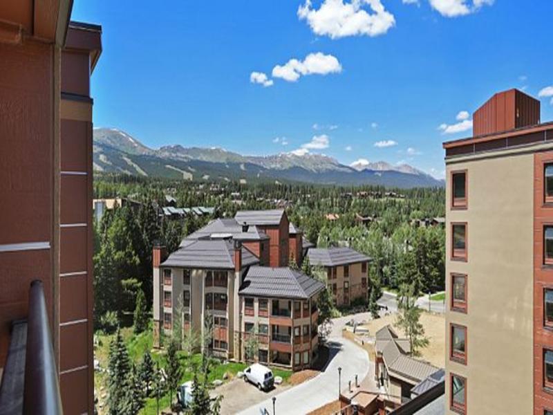 Slopeside Hotel, A Vail Resorts Property — general view