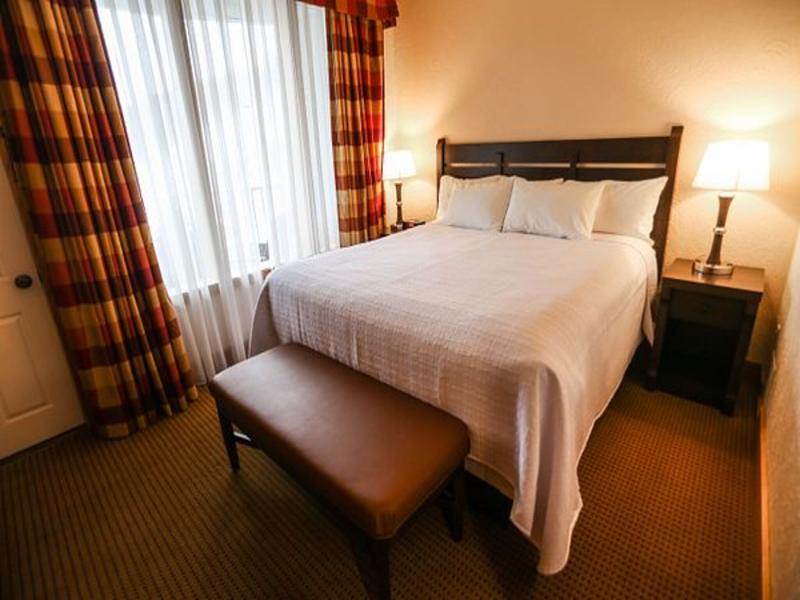 Bed room