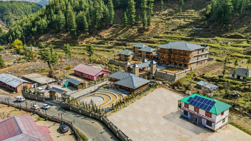 Club Mahindra Janjehli Resort image