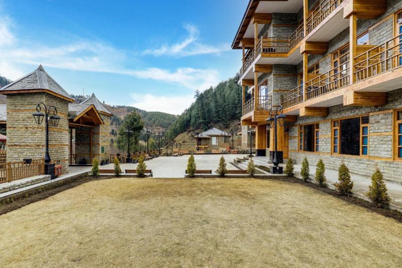 Club Mahindra Janjehli Resort image