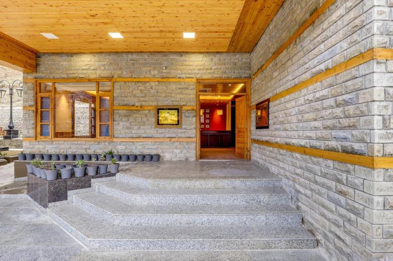 Club Mahindra Janjehli Resort image