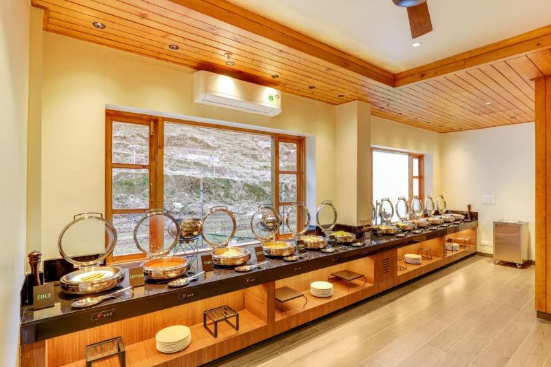 Club Mahindra Janjehli Resort image