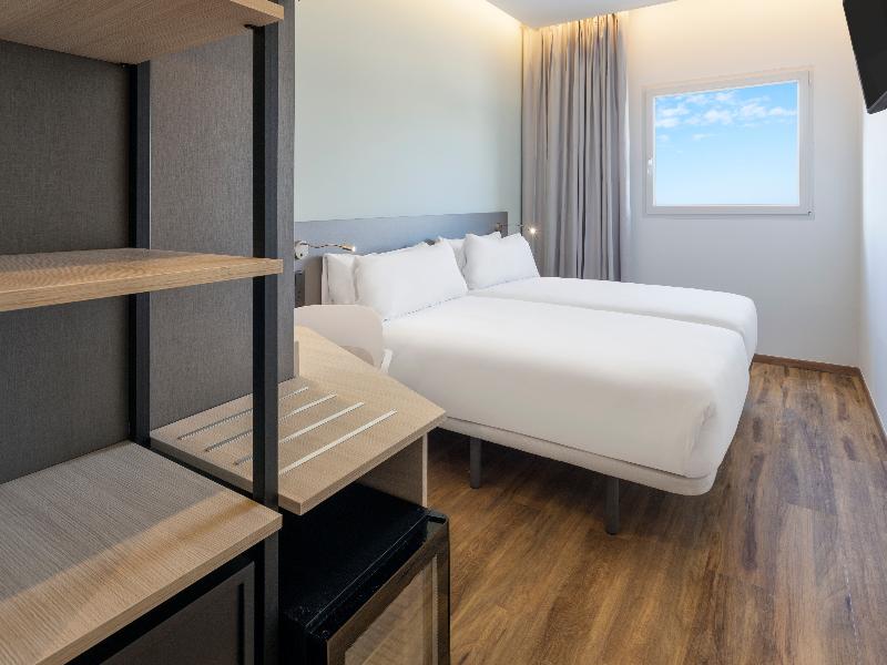 B&B HOTEL Madrid Alcorcon image