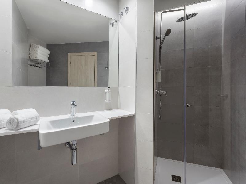 B&B HOTEL Madrid Alcorcon image