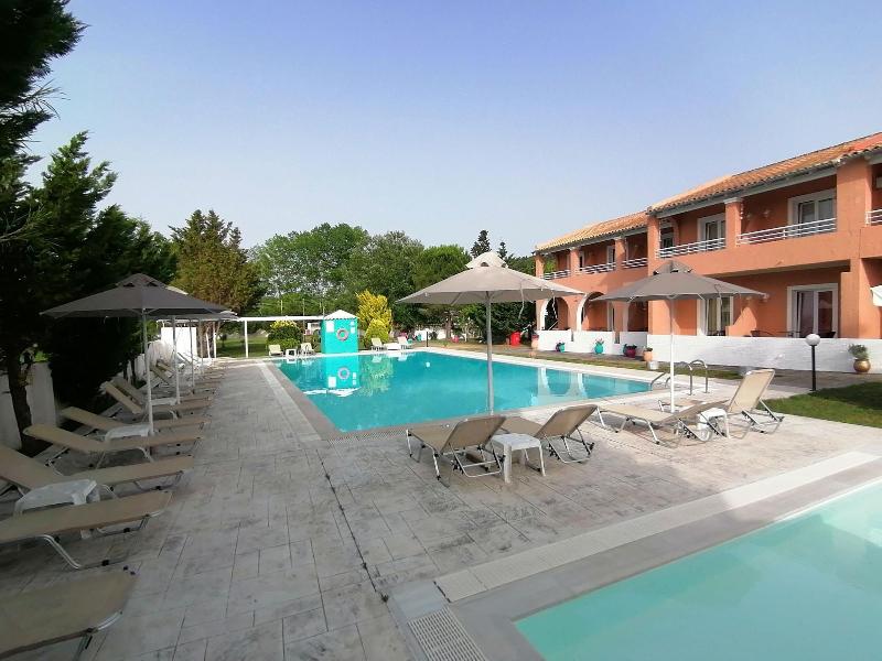 Sausan Hotel image