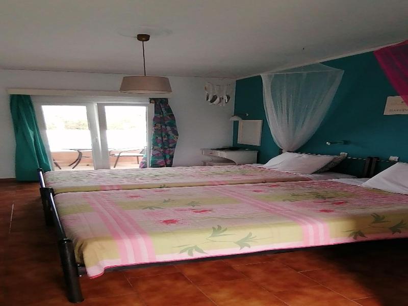 Sausan Hotel image