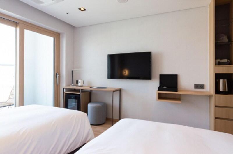 Connect Busan Hotel & Residence image