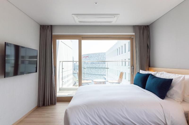 Connect Busan Hotel & Residence image