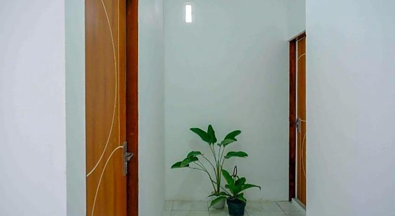 Reddoorz Near Gor Jatidiri Semarang image