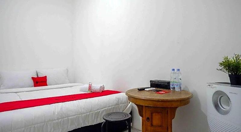 Reddoorz Near Gor Jatidiri Semarang image