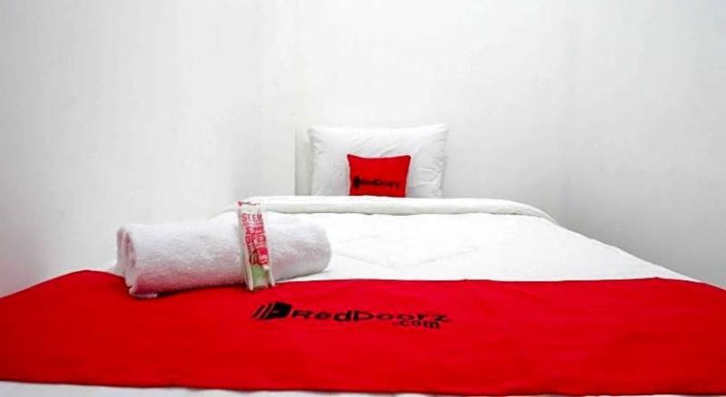 Reddoorz Near Gor Jatidiri Semarang image