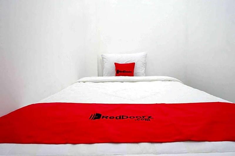 Reddoorz Near Gor Jatidiri Semarang image
