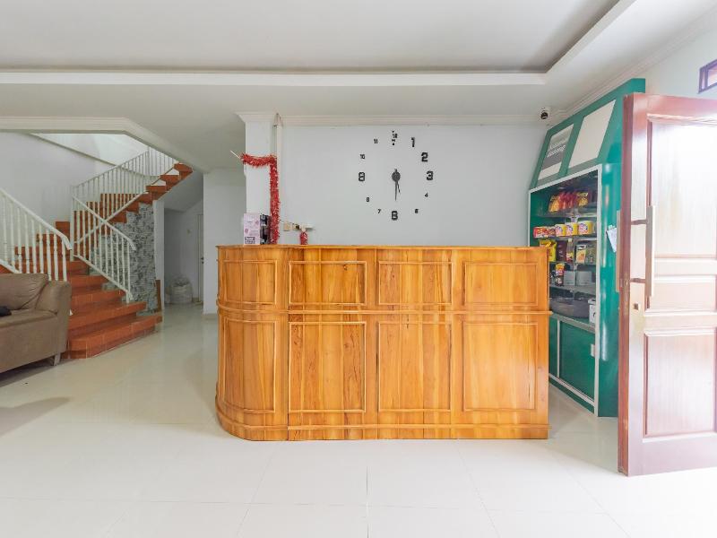 Urbanview Hotel Kampung Istal Megamendung Puncak image