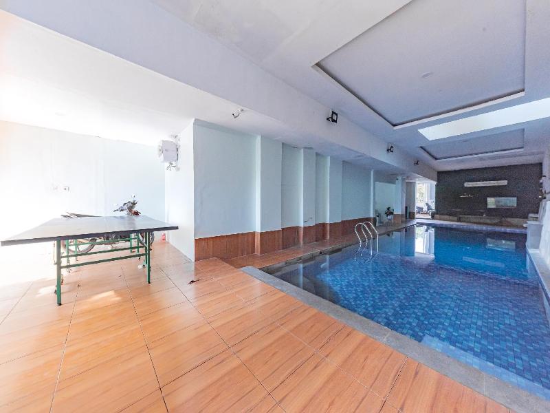 Urbanview Hotel Kampung Istal Megamendung Puncak image