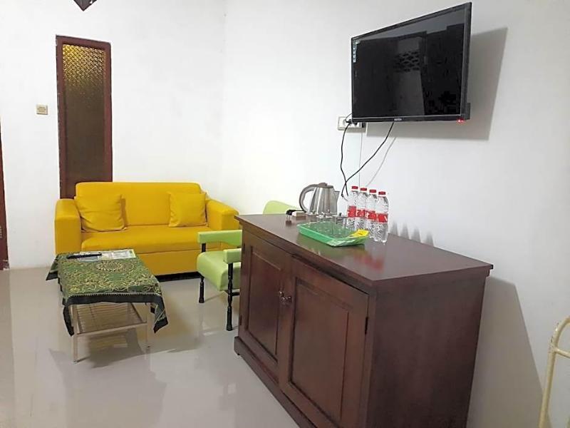Hotel Anita Baturaden Redpartner image