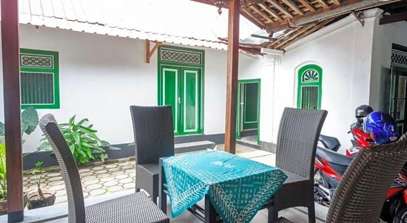 Reddoorz Syariah @ Ndalem Kembang Sore Yogyakarta image