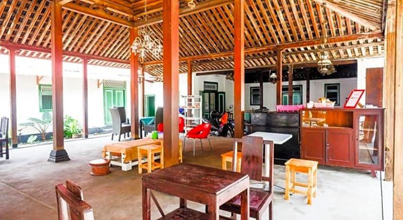 Reddoorz Syariah @ Ndalem Kembang Sore Yogyakarta image