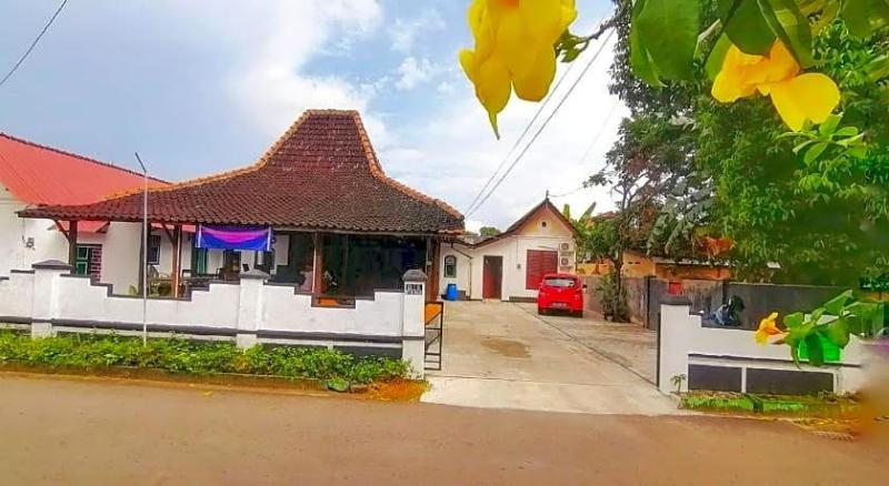 Reddoorz Syariah @ Ndalem Kembang Sore Yogyakarta image