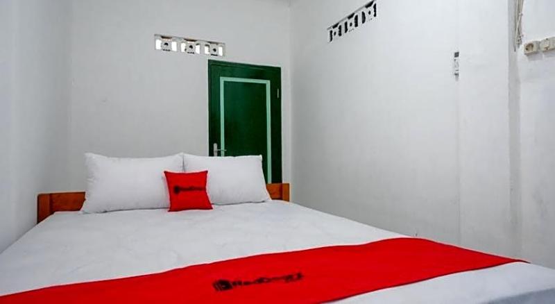 Reddoorz Syariah @ Ndalem Kembang Sore Yogyakarta image