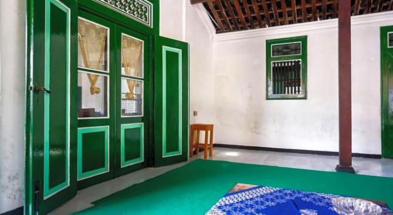 Reddoorz Syariah @ Ndalem Kembang Sore Yogyakarta image