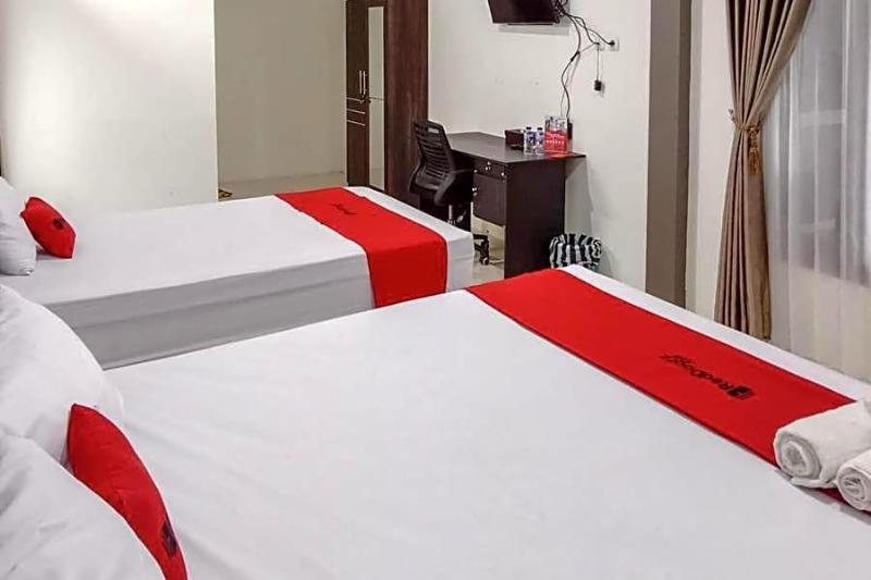 Reddoorz Syariah Near Rs Hermina Yogyakarta image