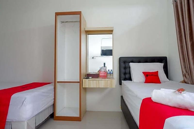 Reddoorz Syariah Near Rs Hermina Yogyakarta image
