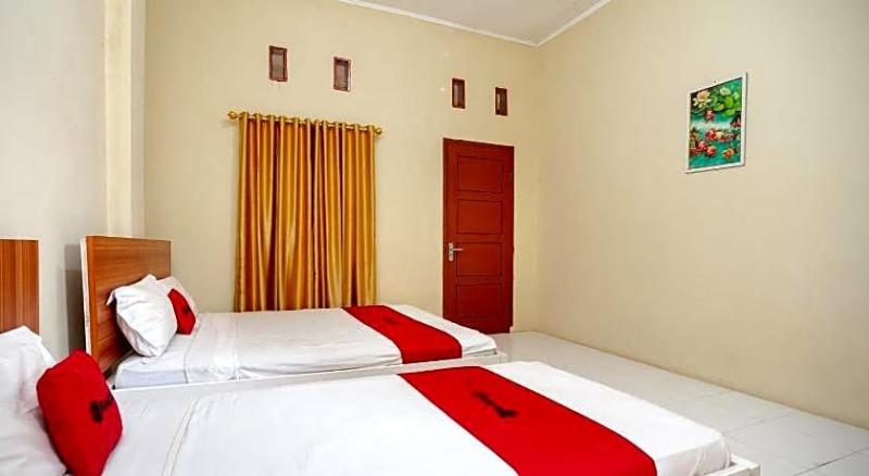 Reddoorz Near Universitas Muhammadiyah Pringsewu image