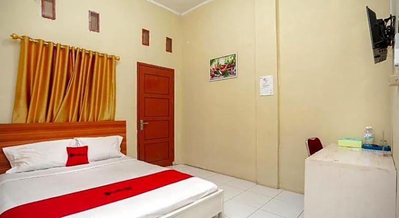Reddoorz Near Universitas Muhammadiyah Pringsewu image
