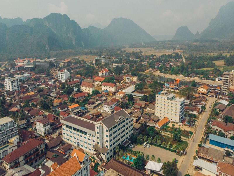 Sisombat Plaza Hotel image