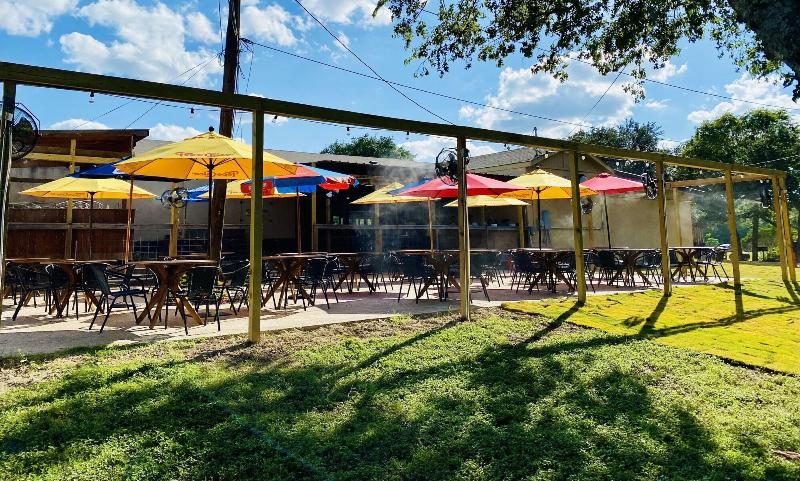 Maven's Inn & Grill image