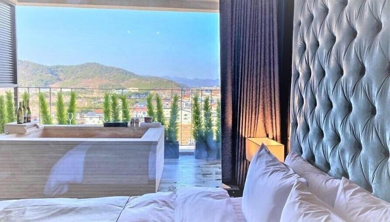 Best Louis Hamilton Hotel West Busan image