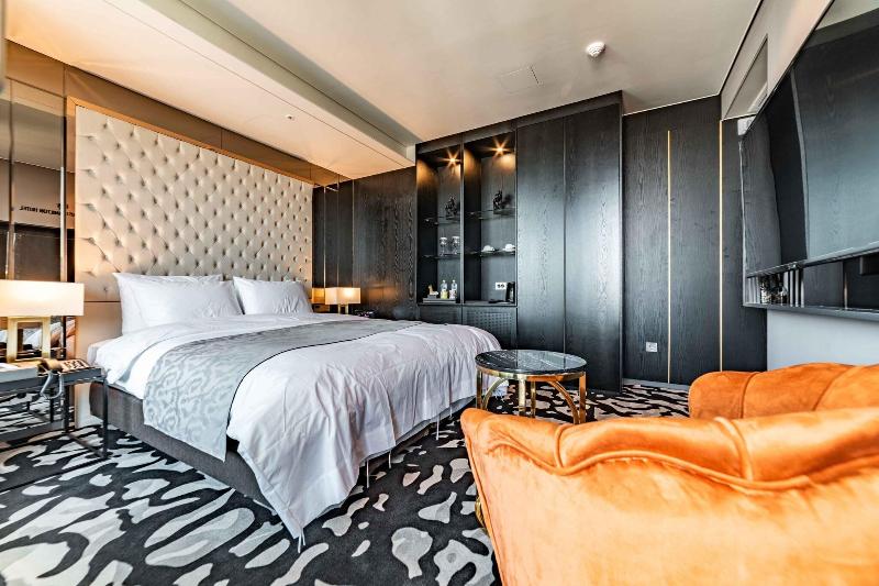 Best Louis Hamilton Hotel West Busan image
