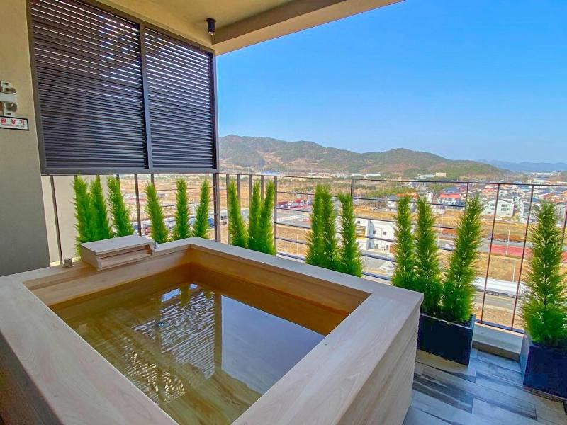 Best Louis Hamilton Hotel West Busan image
