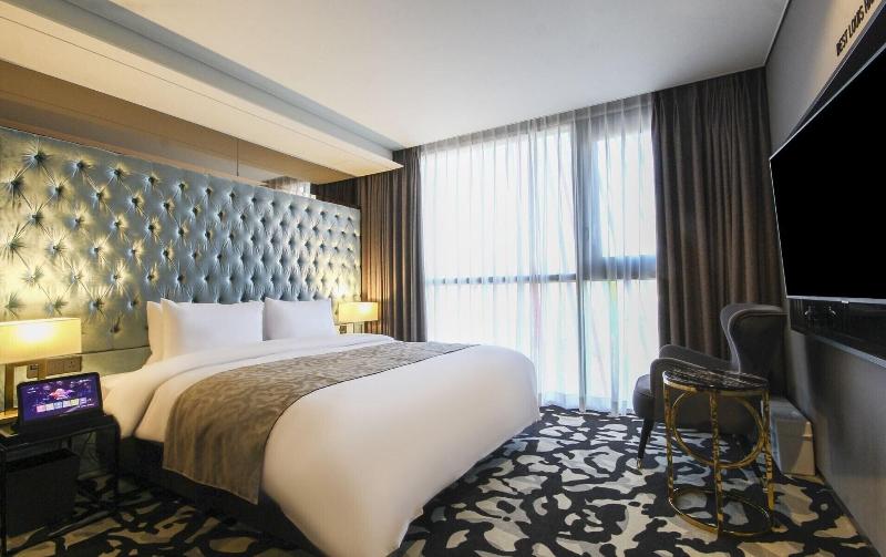 Best Louis Hamilton Hotel West Busan image