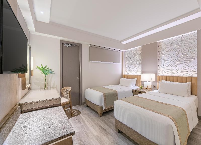 Henann Park Resort Boracay image